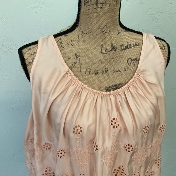 NWT Anthropologie Sadie Swing Top eyelet scoop neck layer tank camisole size 10 - Picture 5 of 16